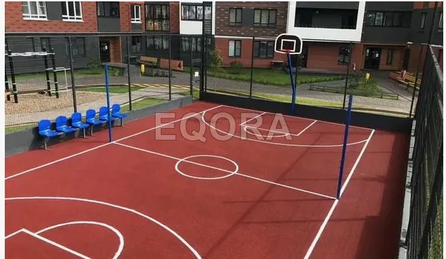 Бесшовное покрытие из резиновой крошки для баскетбольной площадки в Винзящем